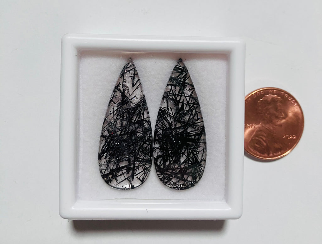 V 392 Black Tourmaline Pair