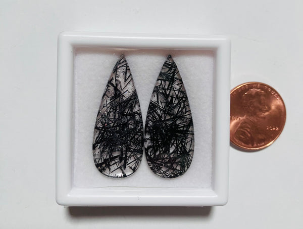 V 392 Black Tourmaline Pair