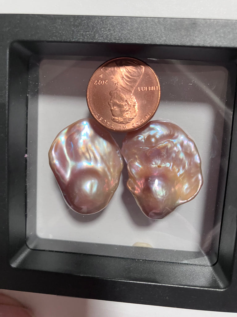 V 182 Edison Cultured Pearl Pair