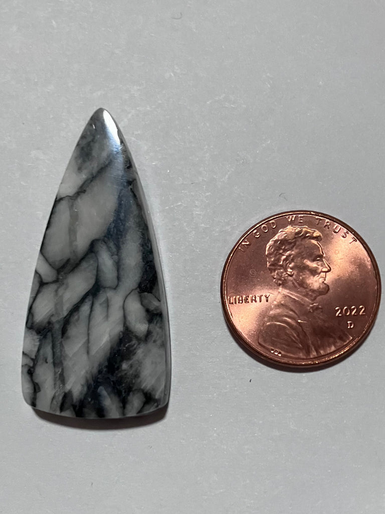 V 365 Pinolith Pendant