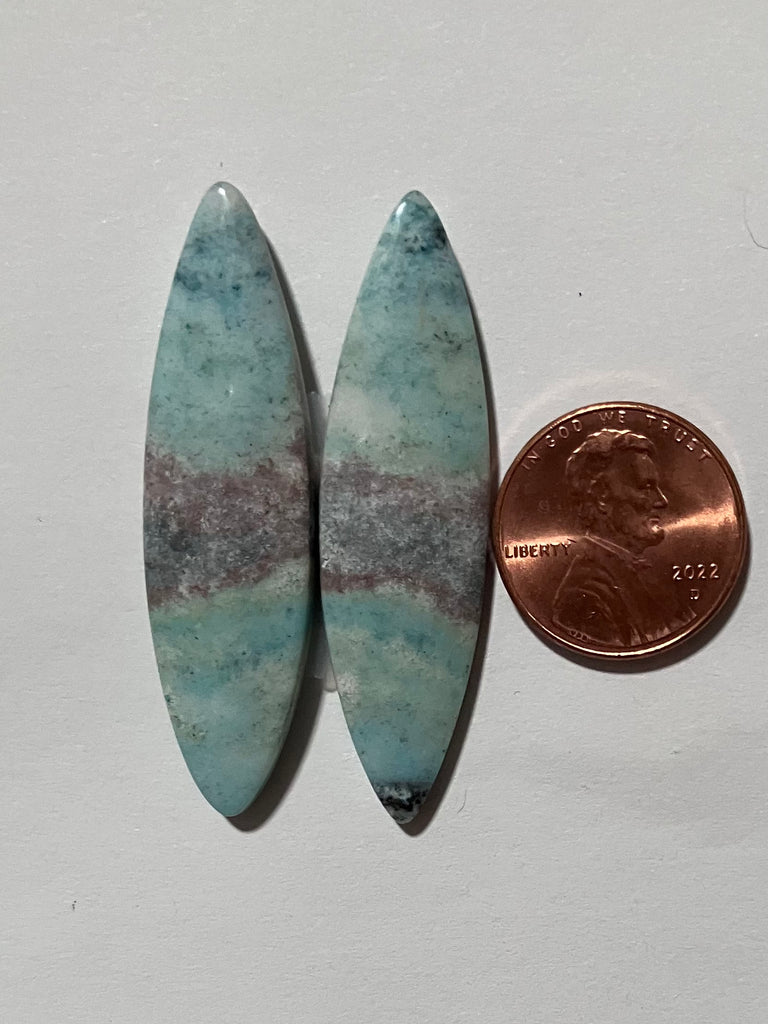 V 684 Chrysocolla in Quartz
