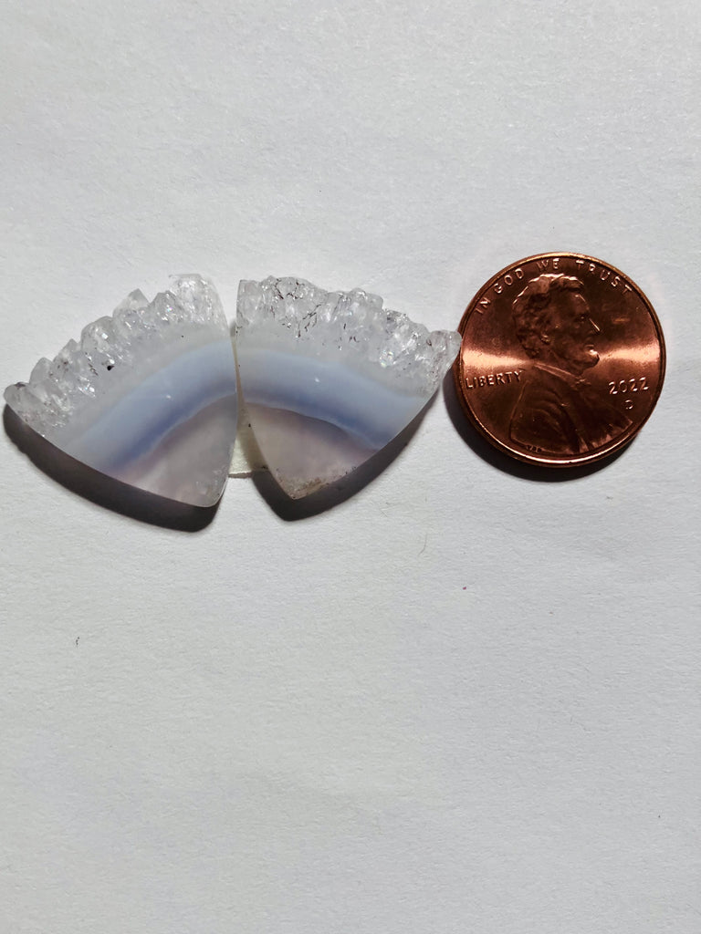 V 1030 Natural Edge Chalcodney Pairs