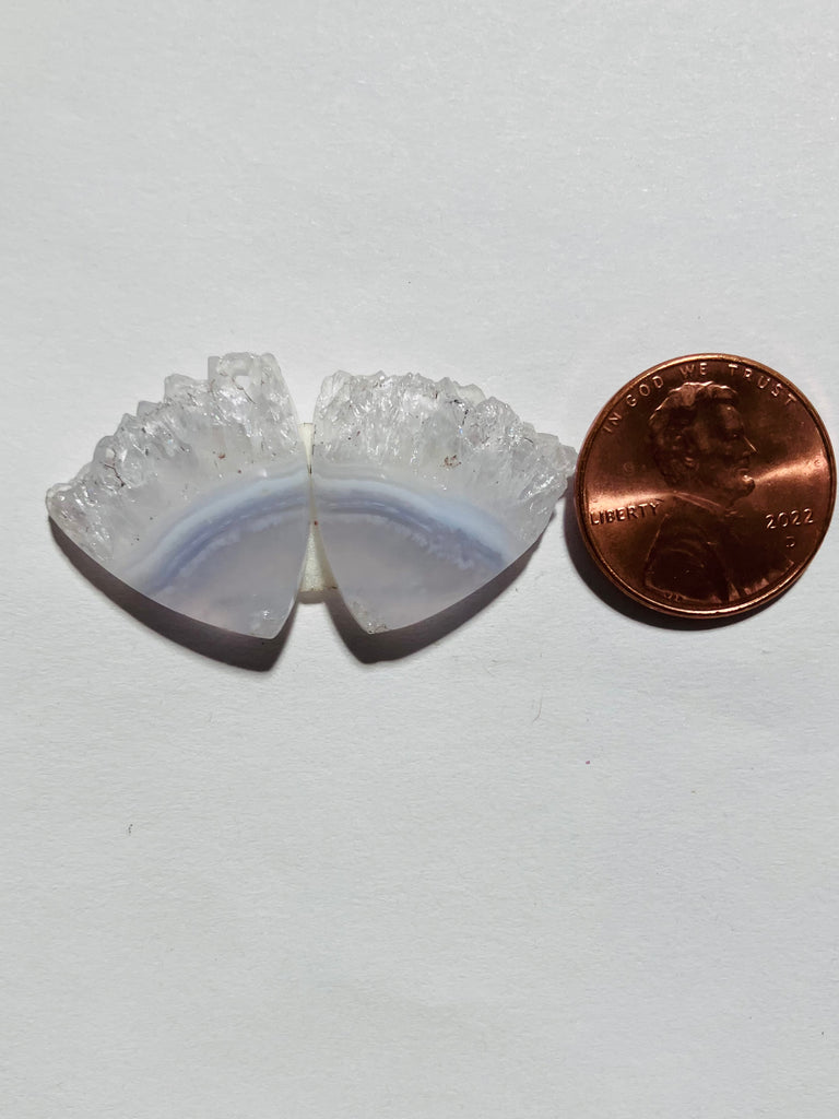 V 1031 Natural Edge Chalcodeny Pair