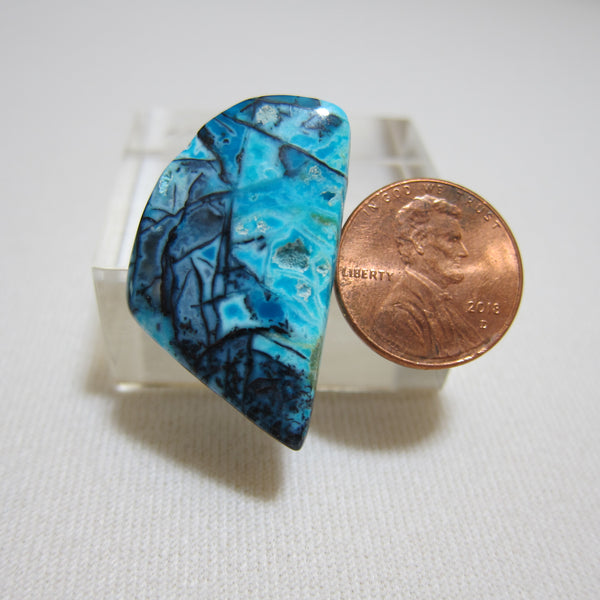 Blue Opal with Native Copper V 680